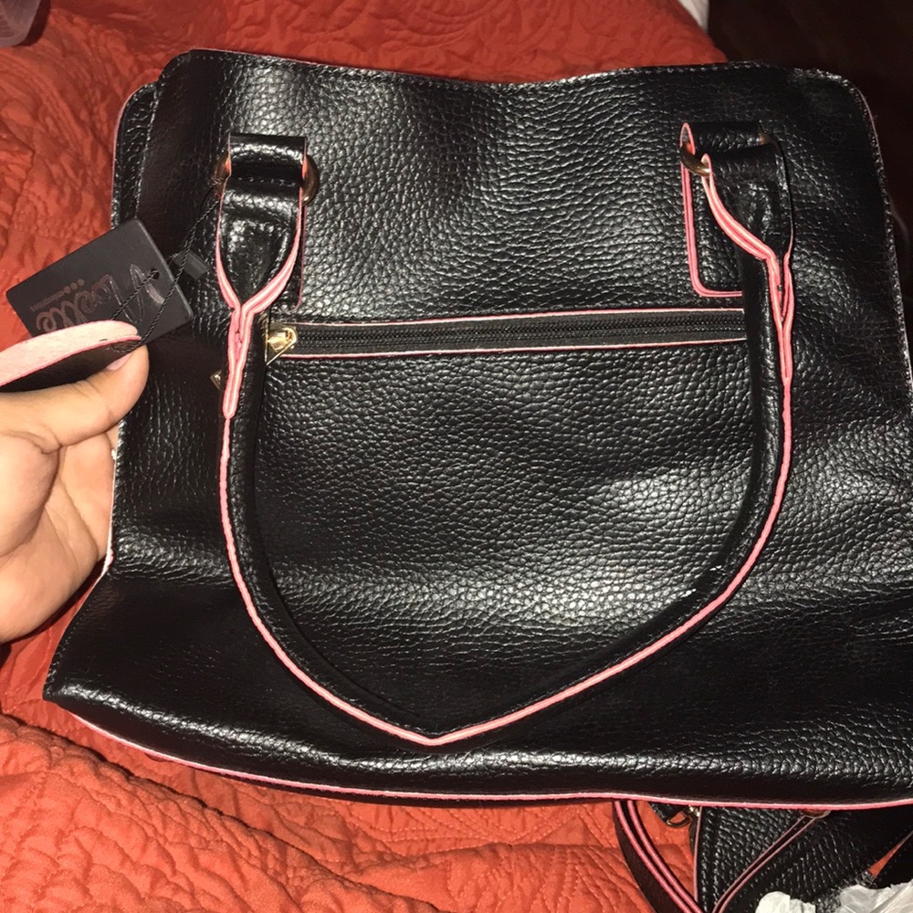 Beautiful Noelle Purse